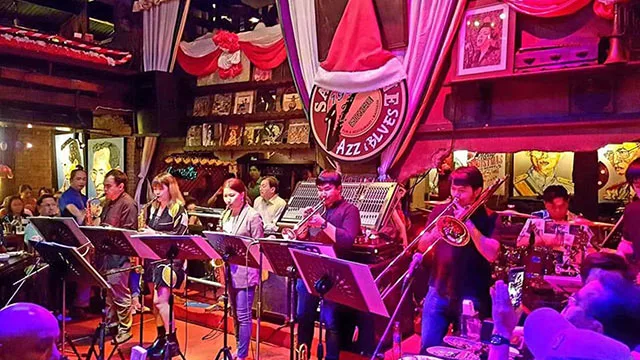 Saxophone Pub