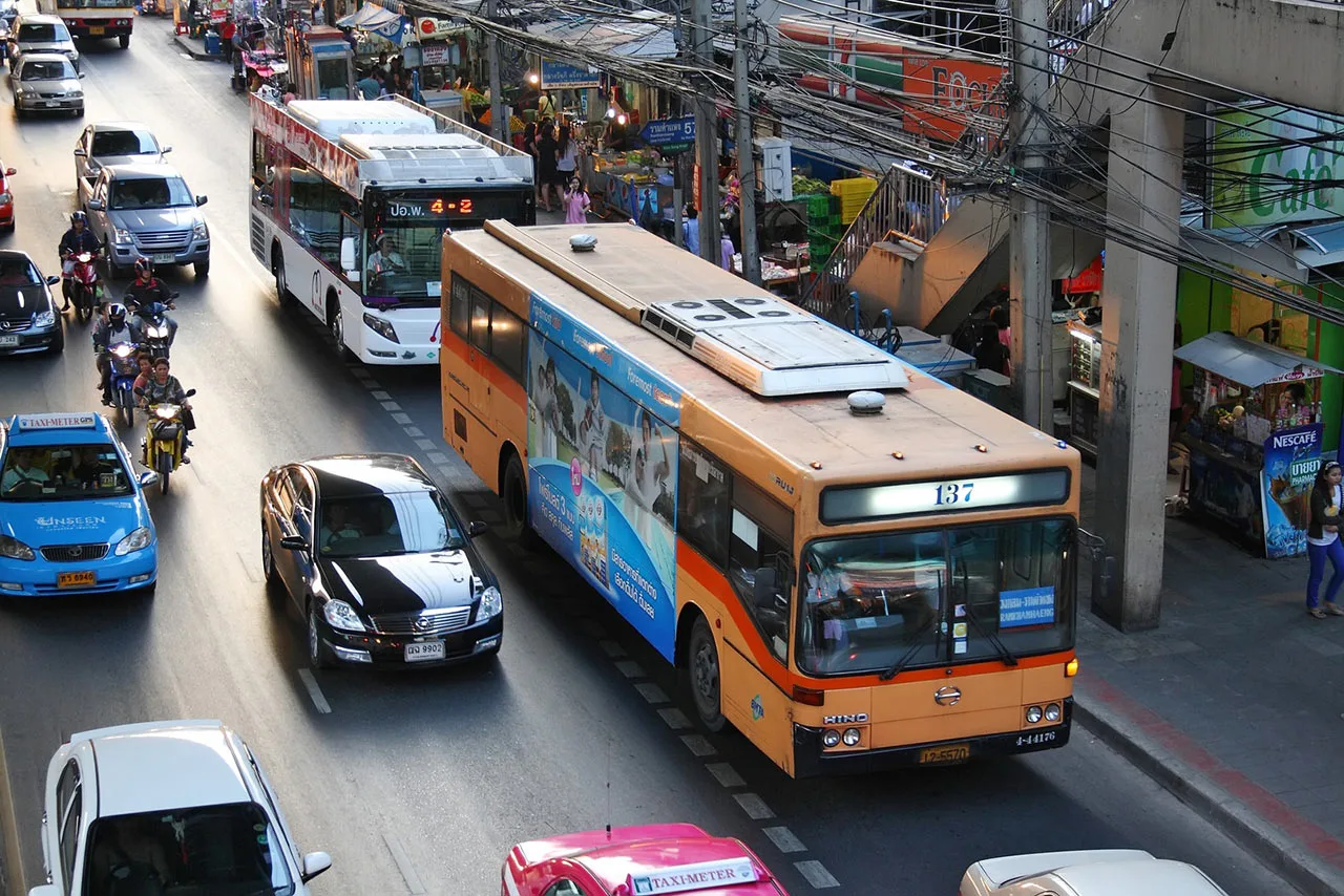Buses and taxis in Bangkok Buses and taxis in Bangkok