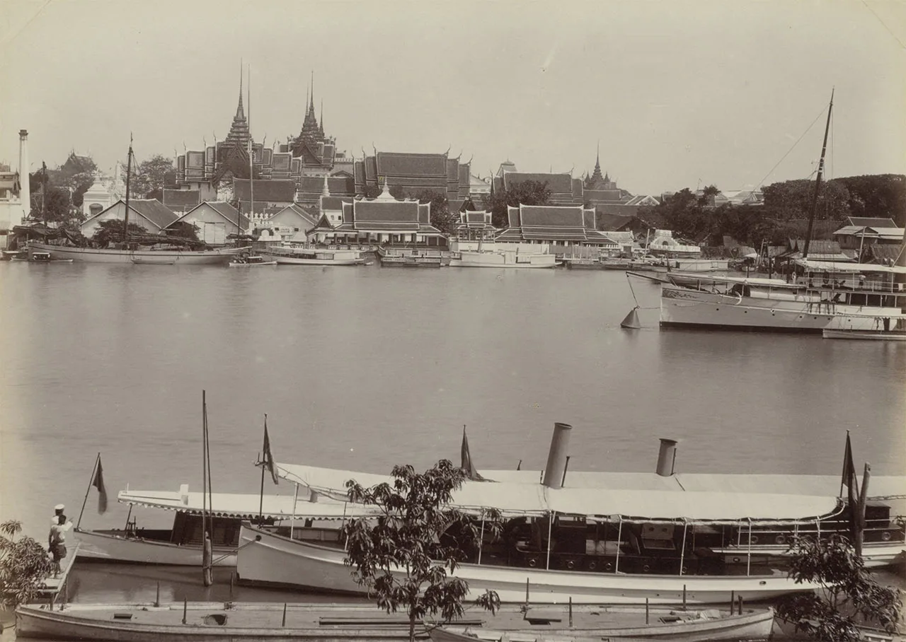 Royal Palace between 1870 and 1900 Royal Palace between 1870 and 1900